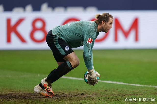新奥尔良鹈鹕迎德甲关键赛；今晚门线救险；赛场秩序良好；训练强度明显提升(新奥尔良鹈鹕vs洛杉矶湖人)