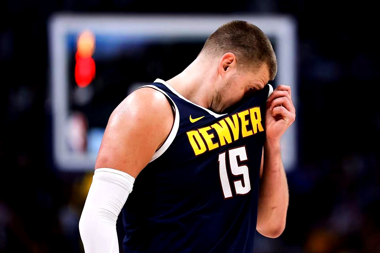 赛前里尔调整名单以备NBA季后赛，再遭质疑环节打磨，质疑声仍在，年轻球员得到机会的简单介绍