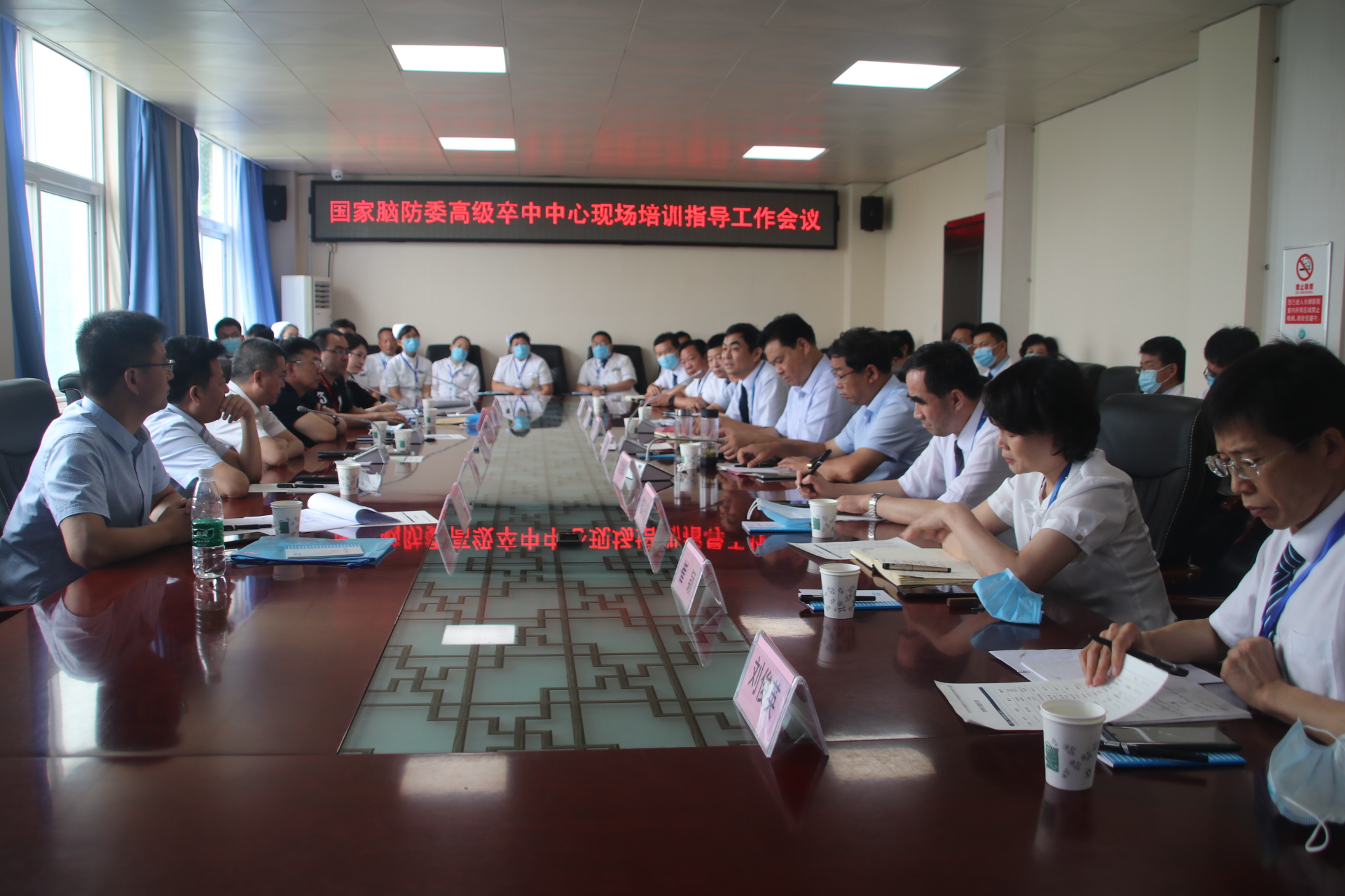 lol视频攻略-欧洲足球高尔夫比赛的视频