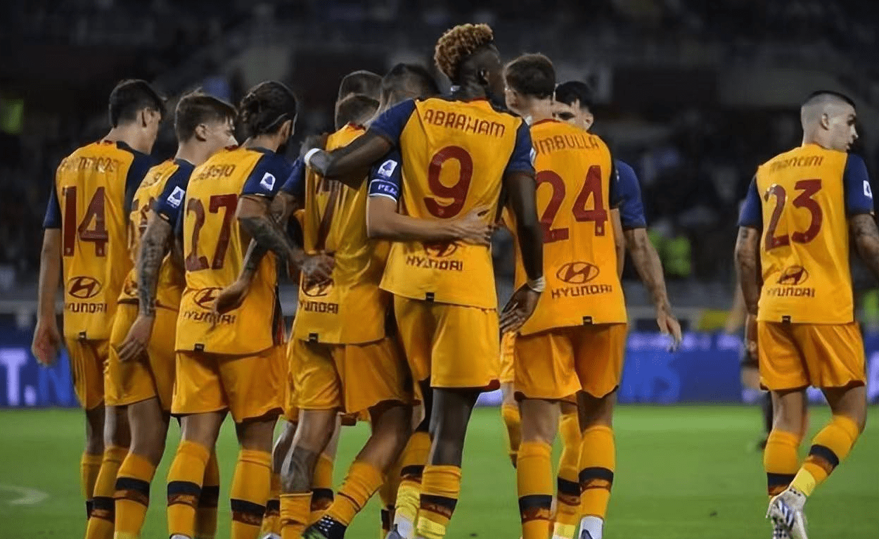 今晨罗马备战欧冠，调整名单细节曝光，态度坚定，高层口径保持一致(今晨农业银行出事了全部关闭)